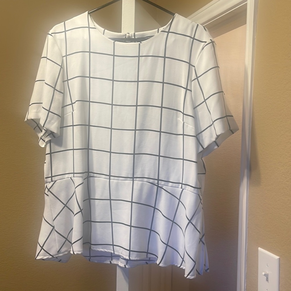 Banana Republic Peplum Top (Size: L)